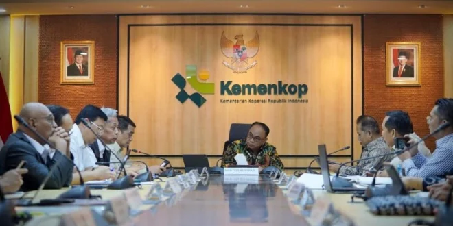 Tantangan Menteri Koperasi Atasi Data Koperasi Desa Merah Putih