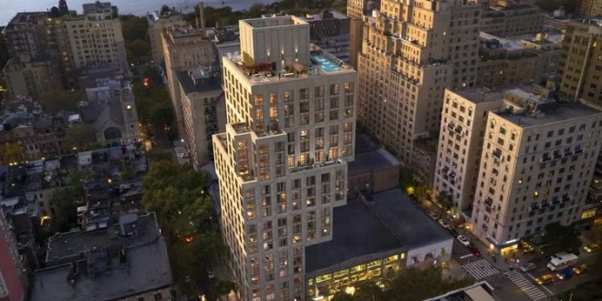 Ambruk Parsial Apartemen 20 Lantai di New York: Evakuasi Darurat