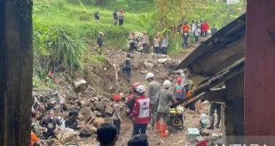 Ambruk Ponpes, 46 Potongan Tubuh Ditemukan: Kronologi dan Evakuasi
