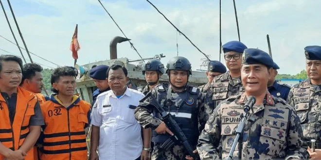 AS Serang Kapal Selundup Narkoba di Perairan Pasifik