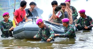 Evakuasi Korban Ponpes Al Khoziny Saat HUT TNI: Update Terbaru