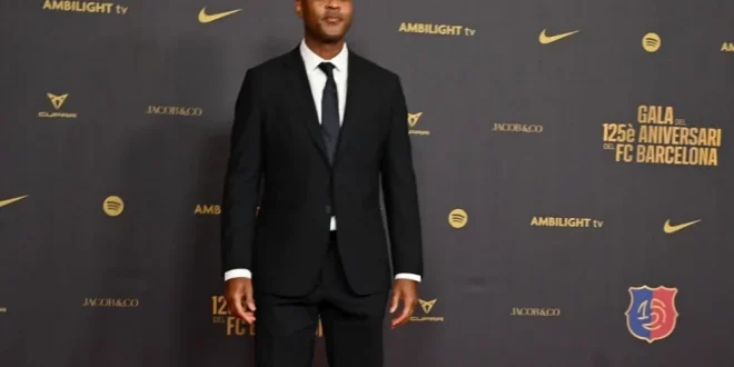 Gaji Patrick Kluivert Pelatih Timnas Indonesia dan Dampak Ekonominya