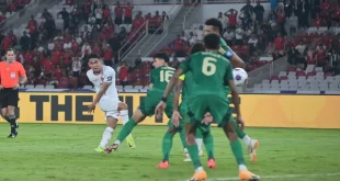 Gol Penalti Arab Saudi Unggul 2-1 atas Indonesia Menit 35