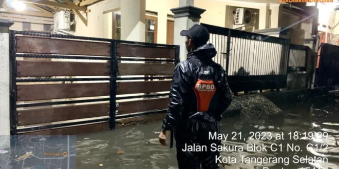 Hujan Deras 5 Wilayah Tangsel Terendam Banjir, BPBD Evakuasi Cepat