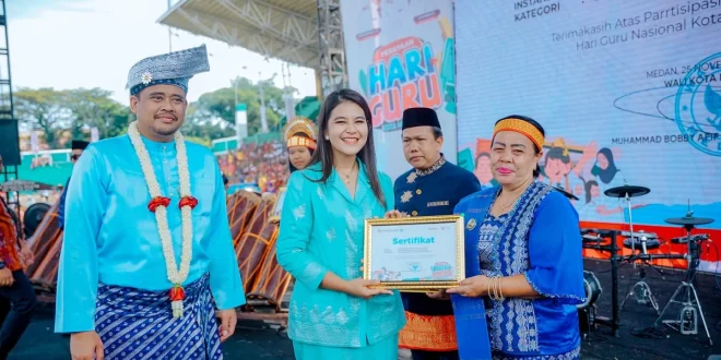 Insentif Guru Honorer Naik Rp400 Ribu Mulai 2026, Apa Syaratnya?