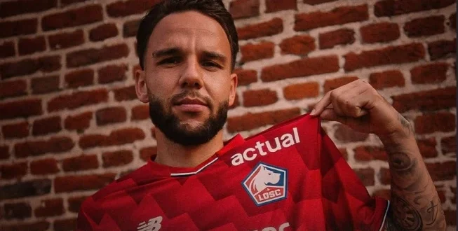 Jersey Calvin Verdonk Ludes Terjual, Fenomena Baru Lille