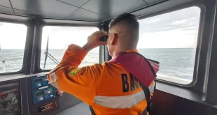 Kapal Ambulans Hilang Kontak di Selat Makassar: Update Terbaru SAR