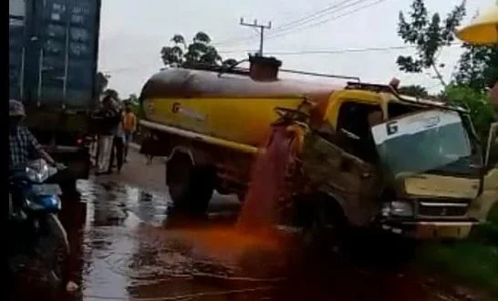 Kecelakaan Truk Tangki Minyak Sayur Tumpah di Cakung: Fakta Terbaru