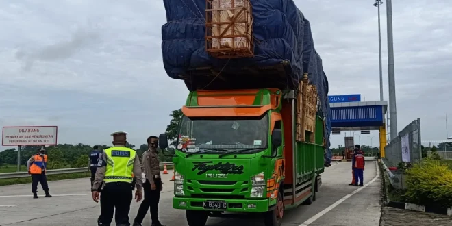 Larangan Truk Kelebihan Muatan Mulai Berlaku 2027, Apa Dampaknya?