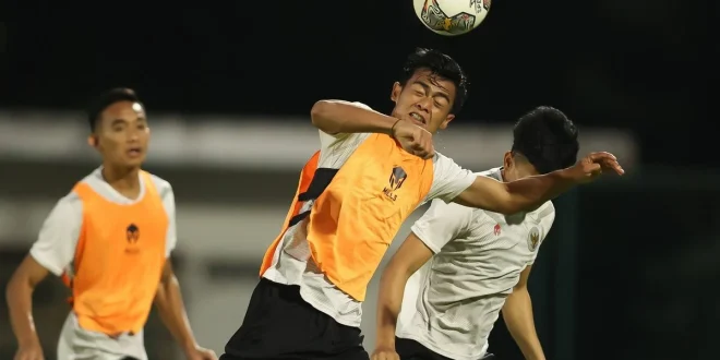 Latihan Intensif Skuad Timnas Indonesia: Persiapan Tanding Internasional