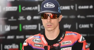 Mengapa Maverick Vinales Mundur dari MotoGP Mandalika 2025?