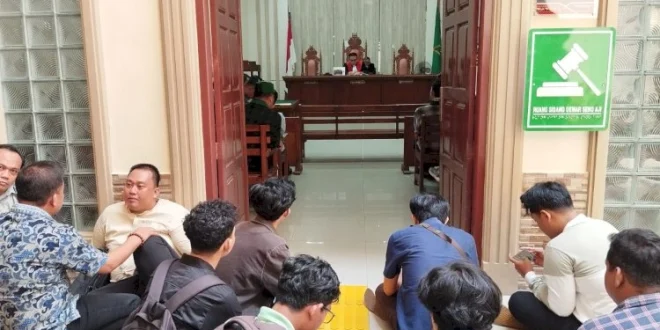 Momen Tegang Sidang Praperadilan Delpedro: Analisis Terbaru