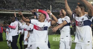PSG Dominasi Barcelona 3-1 dan Lelang Jersey Amal Liga Champions