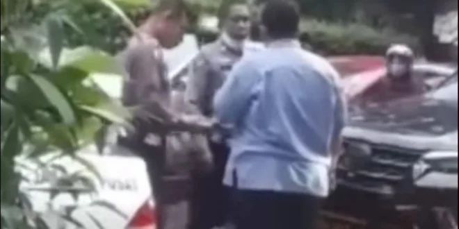 Sopir Pajero Viral Strobo dan Pelat Dinas Palsu Ditangkap