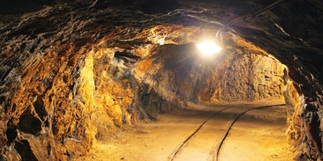 Analisis Finansial Agincourt Kembangkan Tambang Emas Martabe 2025