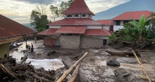 Banjir Besar Sumatra: 174 Tewas, Evakuasi Terhambat Akses