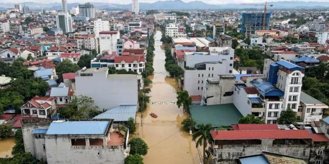 Banjir Terparah Vietnam 50 Tahun: Dampak & Penanganan Terbaru