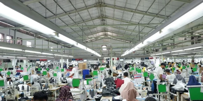 Dampak Finansial Tarif Impor pada 6 Pabrik Tekstil Indonesia 2025