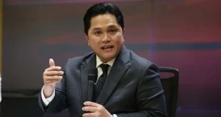 Erick Thohir Belum Konfirmasi Rumor Ronald van Bronckhorst Pelatih Timnas