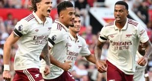 Hattrick Eze Bawa Arsenal Menang Telak 4-1 atas Tottenham