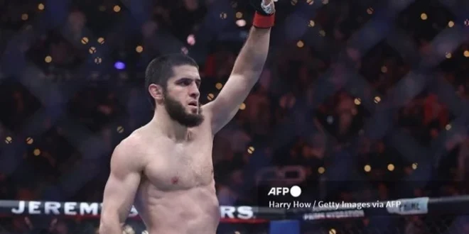 Islam Makhachev Teguh Jaga Gelar Juara Kelas Ringan UFC 322