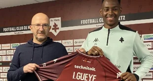 Kenapa Idrissa Gueye Kena Kartu Merah Usai Tampar Teman Skuad?