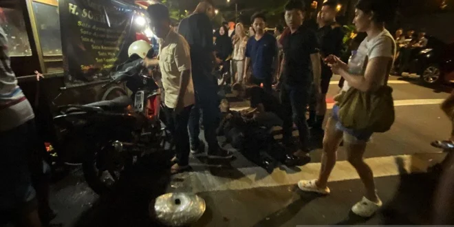 Kronologi Kecelakaan Mobil Listrik Tabrak Gerobak dan Motor di Koja Jakut