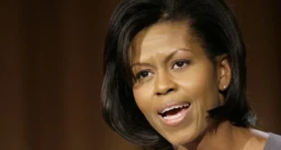 Michelle Obama Belum Siap Jadi Presiden Perempuan AS