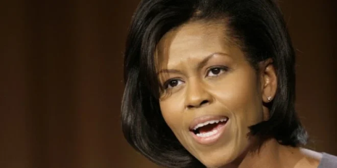 Michelle Obama Belum Siap Jadi Presiden Perempuan AS