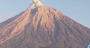 Pemantauan Letusan Semeru Tiap 6 Jam oleh Badan Geologi