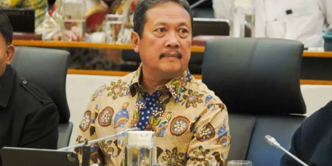 Penobatan Pakubuwono XIV Dikritik Tedjowulan: Fakta & Kontroversi