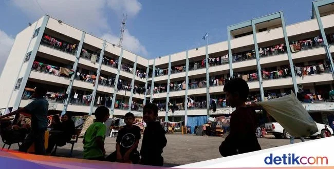 Perayaan Kelulusan Siswa SMA di Gaza di Tengah Krisis Pendidikan