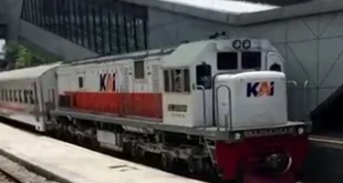 Proyek Kereta Api Ketapang-Bandung: Update Terbaru KAI 2025