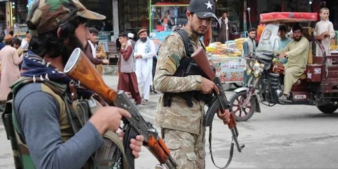 Serangan Pakistan ke Afghanistan Tewaskan 10 Orang: Analisis Terbaru