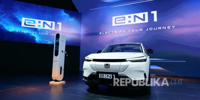 Unhas Luncurkan Engi-Move: Mobil Listrik Inovatif 2025