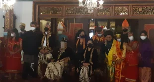 Upacara Pemakaman Raja Pakubuwana XIII di Keraton Surakarta Rabu