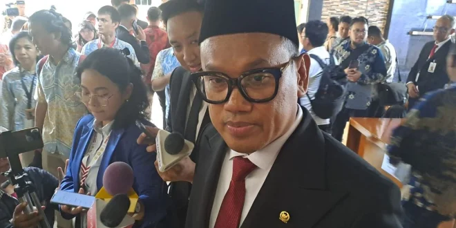 Uya Kuya Bebas Sanksi MKD, Ini Alasan Joget saat Rapat DPR