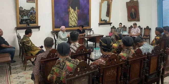 Wafat PB XIII: Diplomasi Keraton Surakarta ke Yogyakarta