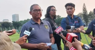 Wawancara 5 Calon Pelatih Timnas oleh Ketua PSSI Sumardji