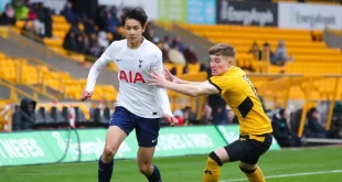 Willhoft-King Latihan Intensif Kejar Bola di Akademi Man City