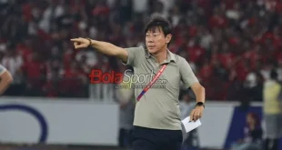 2 Calon Pelatih Timnas Indonesia: Reaksi Netizen & Seleksi 2025