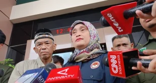 Aksi Solidaritas Peselancar & Perenang Hormati Korban Penembakan Sydney