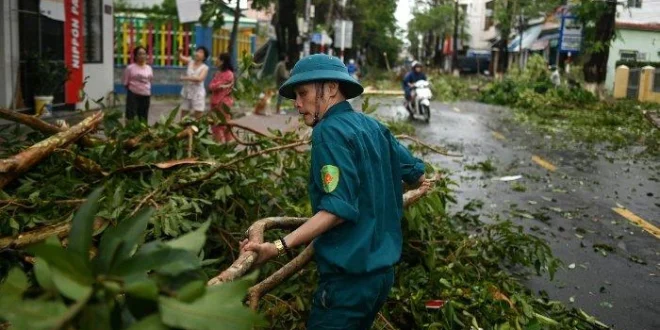 Badai Tropis Koto Hantam Vietnam: 3 Tewas, Evakuasi Darurat
