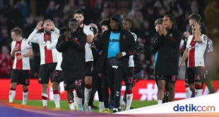 Breaking News: MU Perkasa Hajar Juru Kunci Premier League 3-0