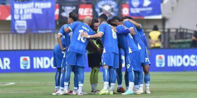 Jadwal 3 Laga Tunda Persib: Peluang Kunci Geser Posisi Persija