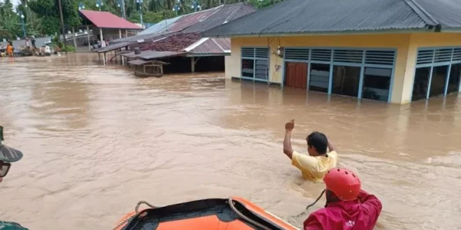 Jalur Lintas Barat dan Timur Aceh Kembali Dibuka Setelah Banjir