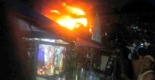 Kebakaran Pasar Induk Kramat Jati: Update Terbaru dan Evakuasi