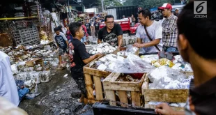 Kebakaran Pasar Kramat Jati: Penyebab dan Dampak Terbaru 2025