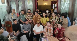 Konflik Dua Kubu Raja Keraton Solo: Dialog di Balai Kota Surakarta