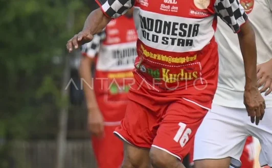 Laga Amal Legenda Sepak Bola Indonesia di Sumatra 2025